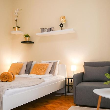Your Home In Budapest: Cozy, Central & Silent Ngoại thất bức ảnh